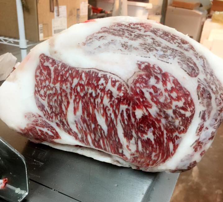 เนื้อคามุย