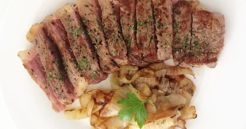 สเต็กเนื้อสันนอก