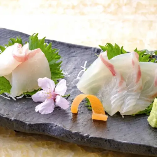 Alternative view of Madai Skin on fillet with collar (ปลามาได)