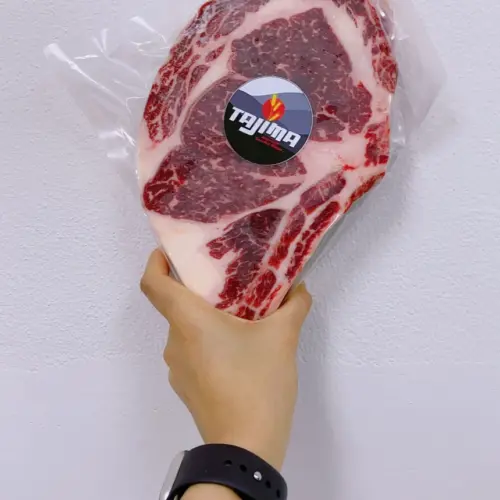Alternative view of Tajima Wagyu Prime Rib MB6