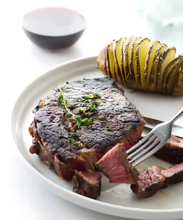 สูตรสเต็กย่างเตาอบแบบมือใหม่ ทำง่ายในบ้าน