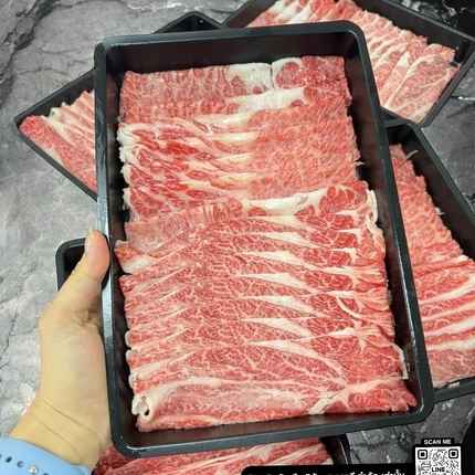 Miyasaki Chuck Roll A5 เนื้อวากิวญี่ปุ่น สันคอเกรดพรีเมียม