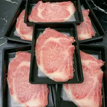 Wagyu Matsusaka Ribeye A5 เนื้อวากิวมัตสึซากะ ริบอาย สไลด์ชาบู