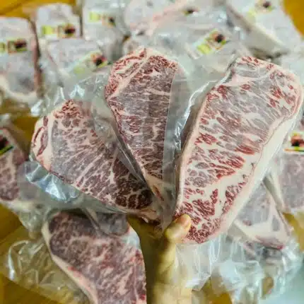 Wagyu Australia Striploin MB8-9 เนื้อวากิวสันนอก